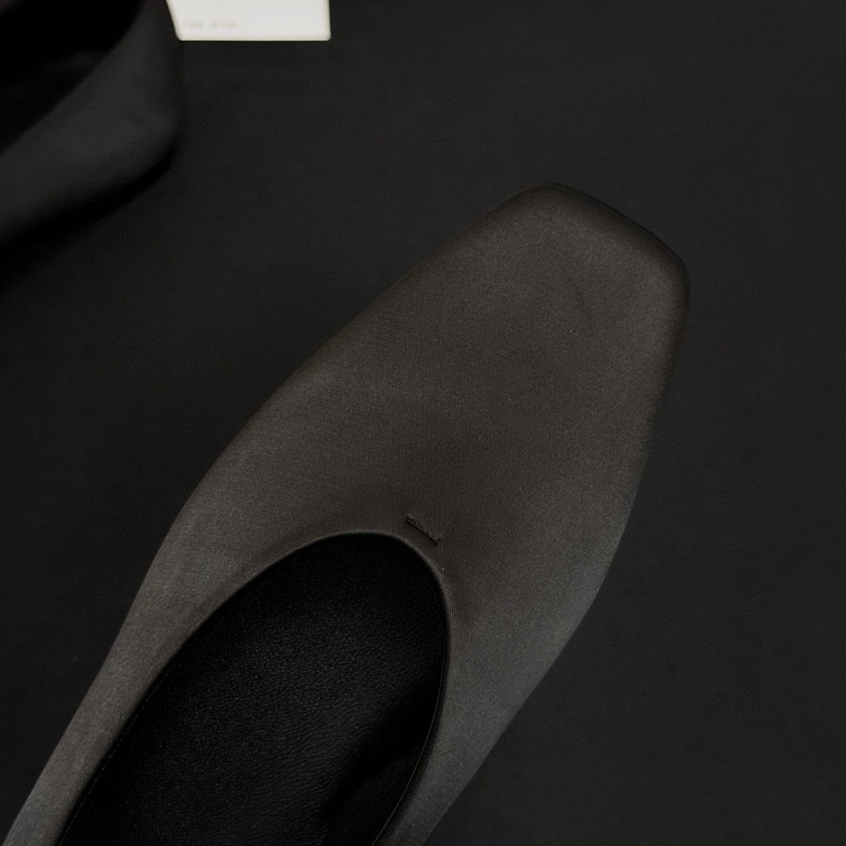 THE ROW BALLET FLATS
