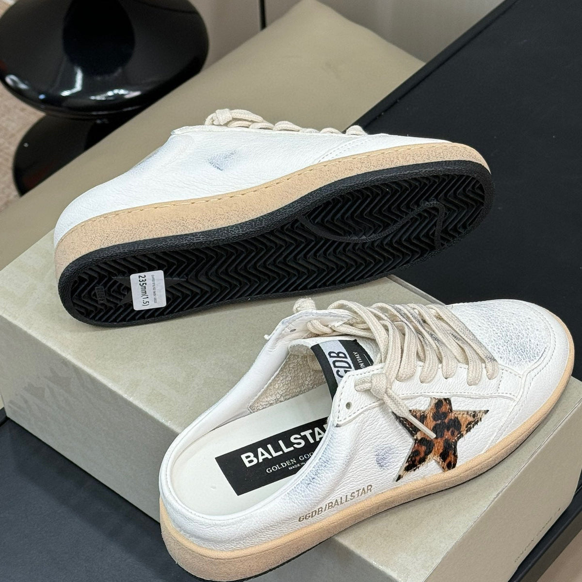 GOLDEN G MULES