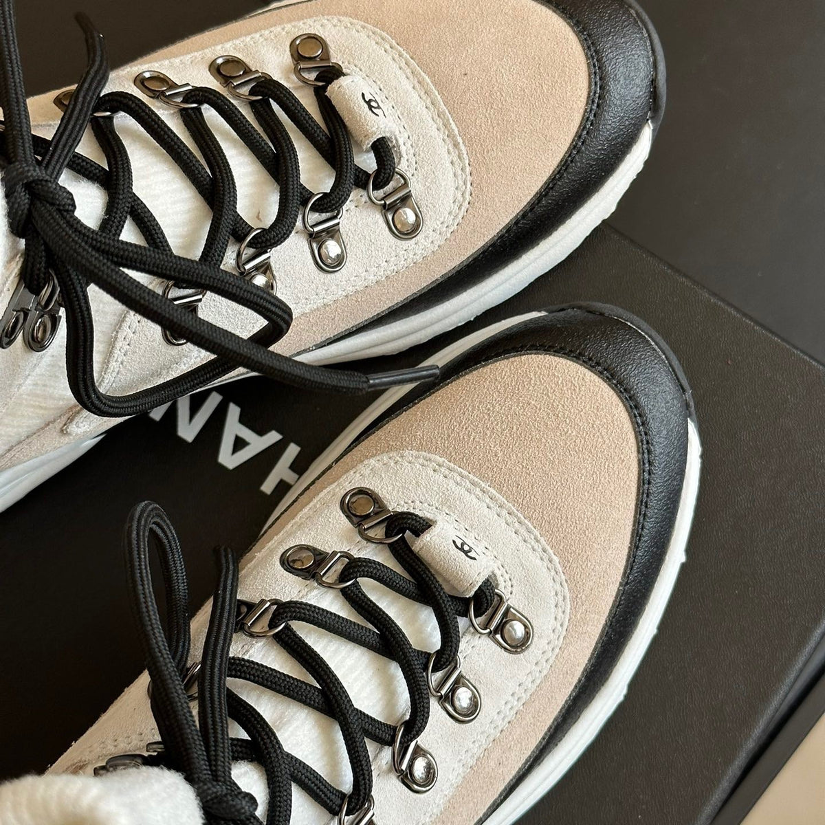 CC TRAINERS