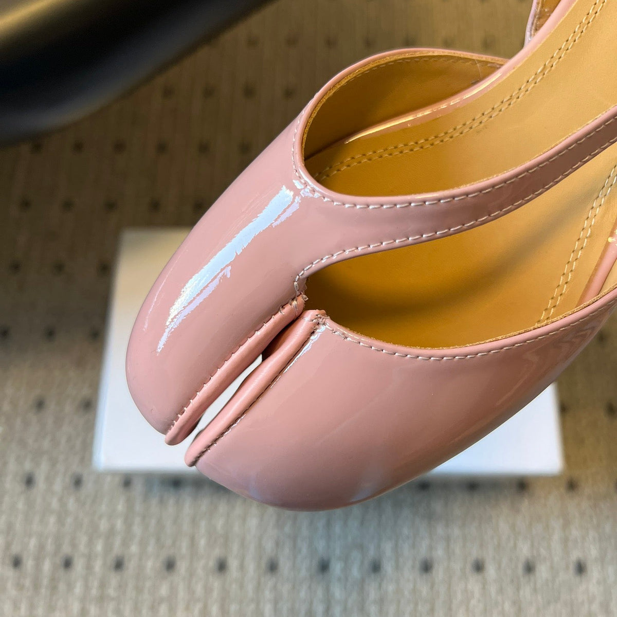 MAISON M TABI SLINGBACK