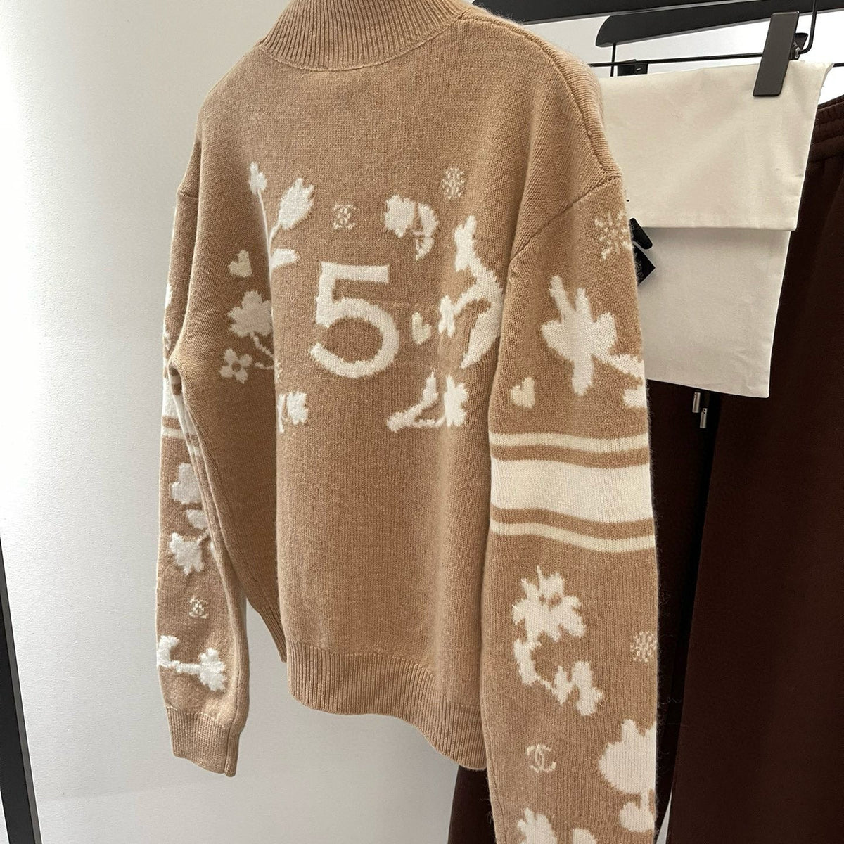 CC SWEATER