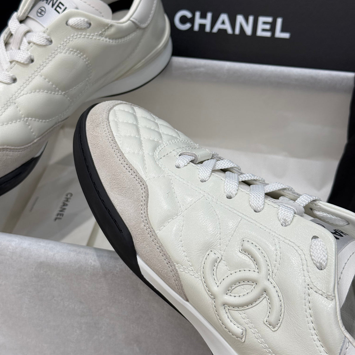 CC SNEAKER