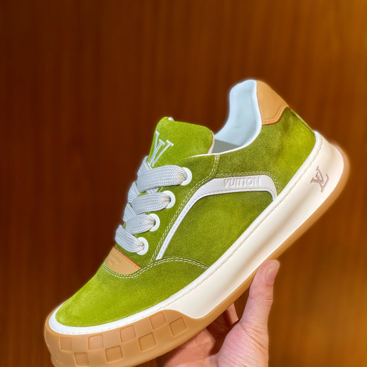 LOU TILTED SNEAKERS