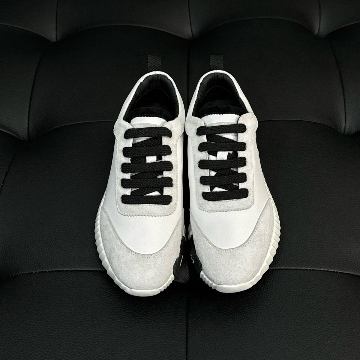 HERM BOUNCING SNEAKERS