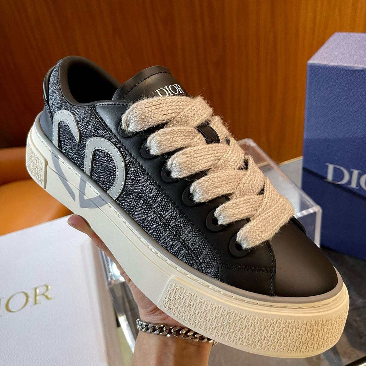CD B33 SNEAKER