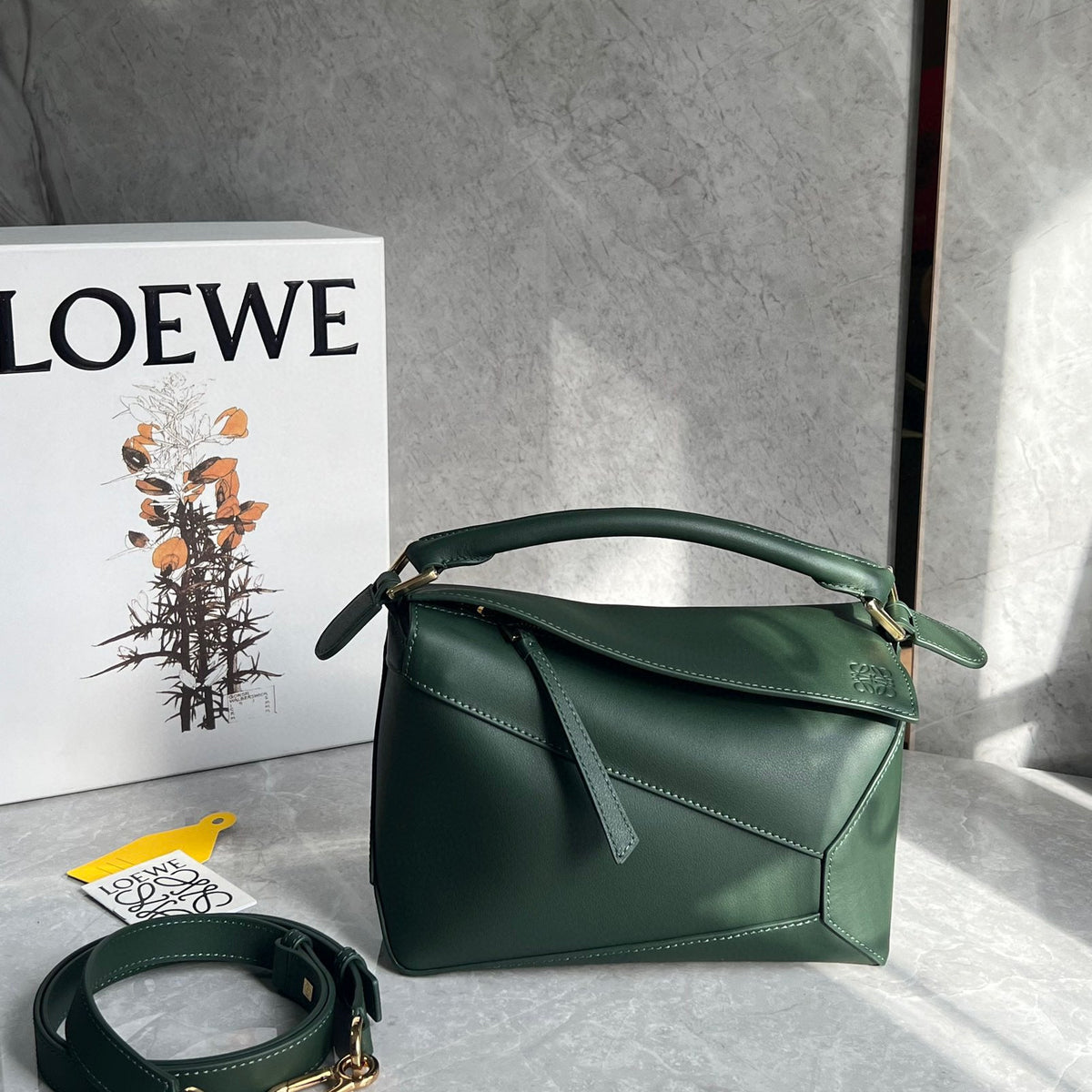 LOEW SMALL PUZZLE EDGE BAG