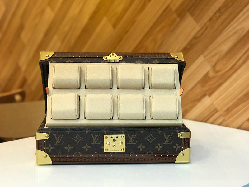 I W Fashion Lu-Vi bags - 9499