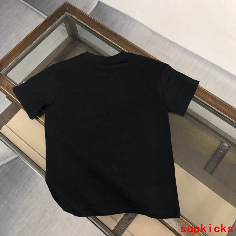 Moncler Luxury Cloth