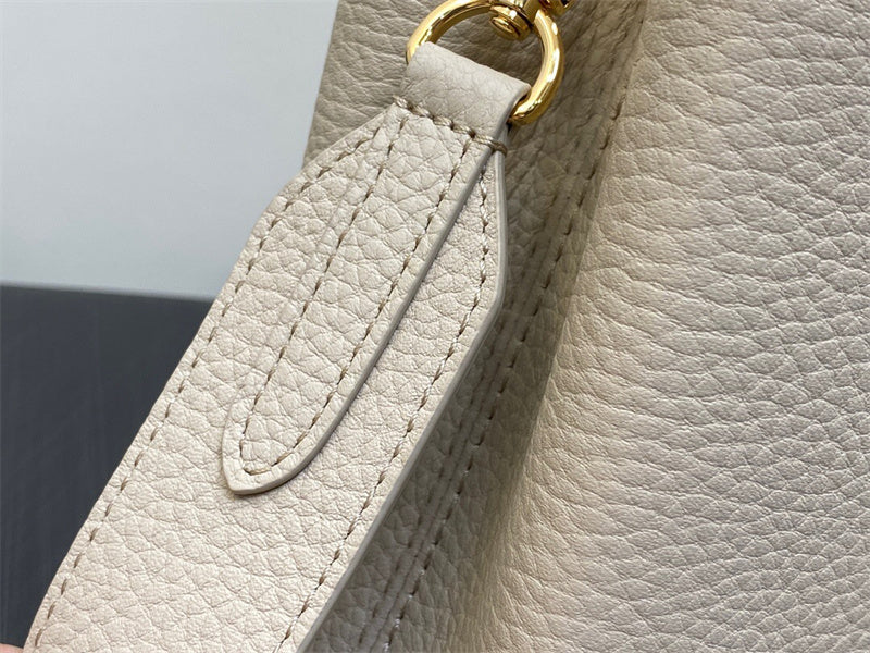 PHA - LOV Bags - 547