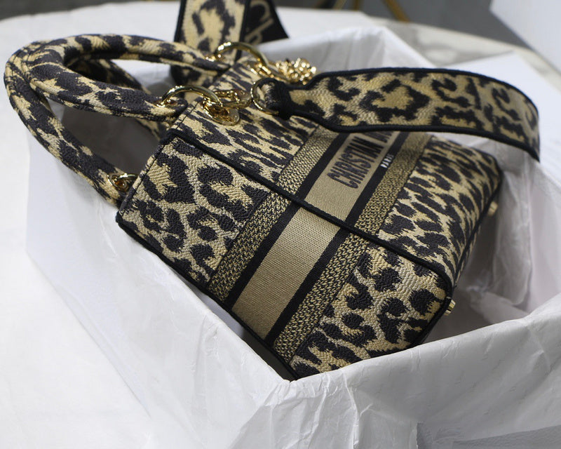 ENT - DOR Bags - 561