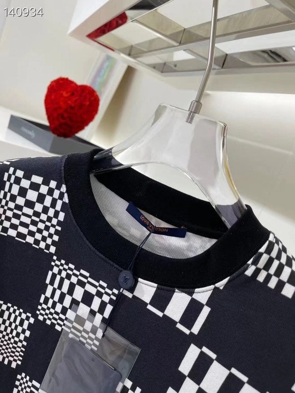 Louis Vuittion Luxury Clothes