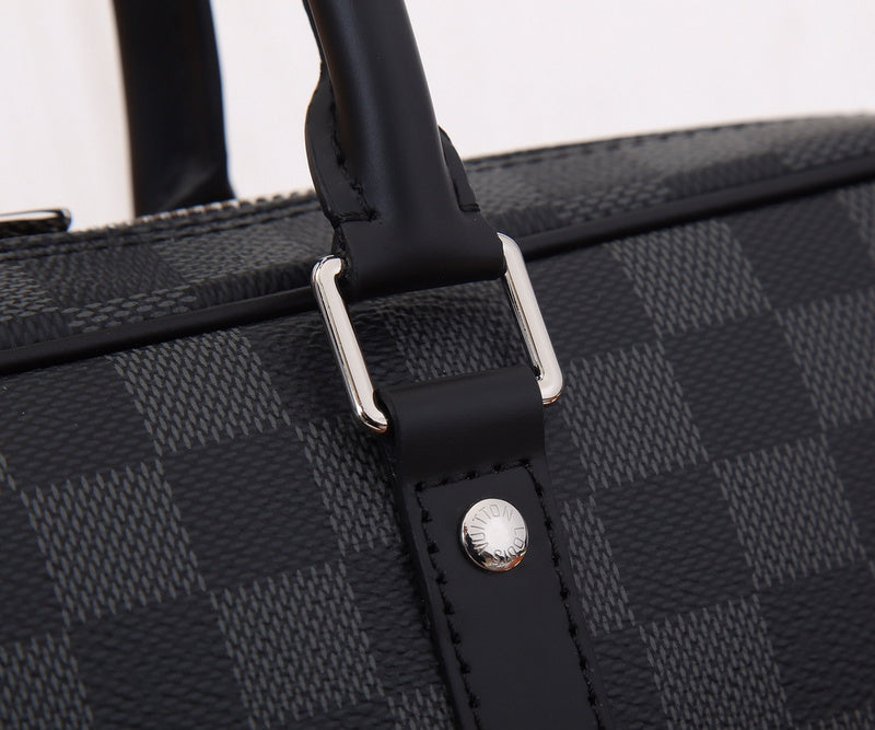 I W Fashion Lu-Vi bags - 17693