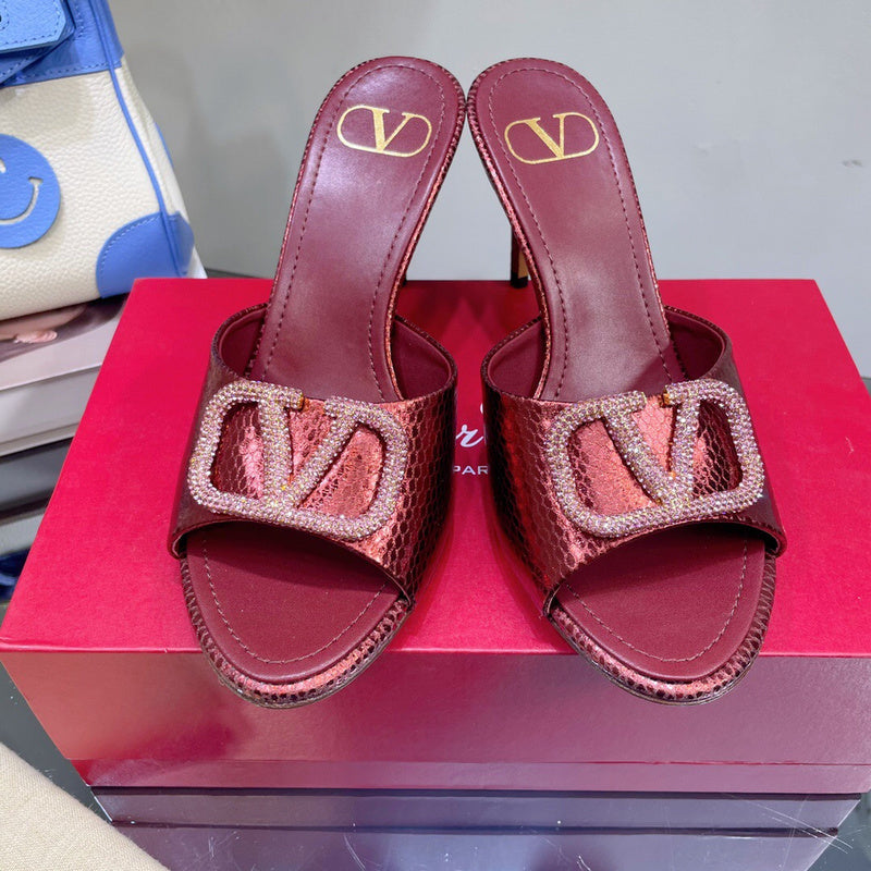 Valentino GARAVANI Luxury Shoes