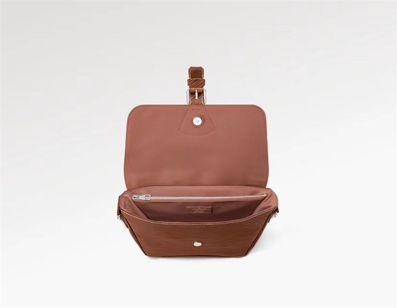 PHA - LOV Bags - 548