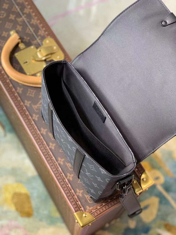 I W Fashion Lu-Vi bags - 17271