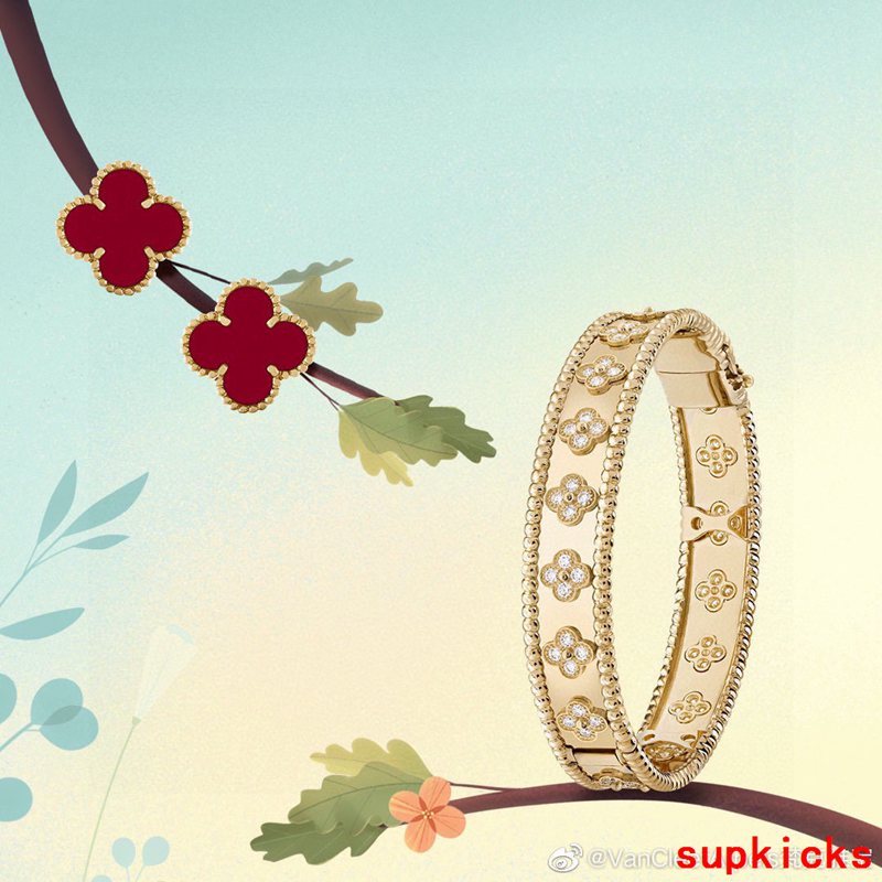 Van Cleef & Arples Jewelry
