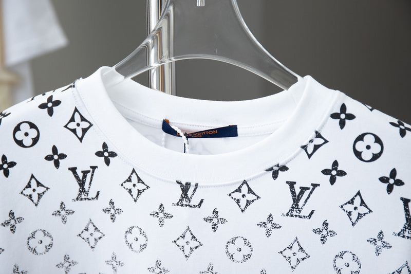Louis Vuittion Luxury T-Shirt