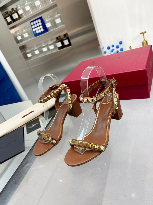 Valentino GARAVANI Luxury Shoes