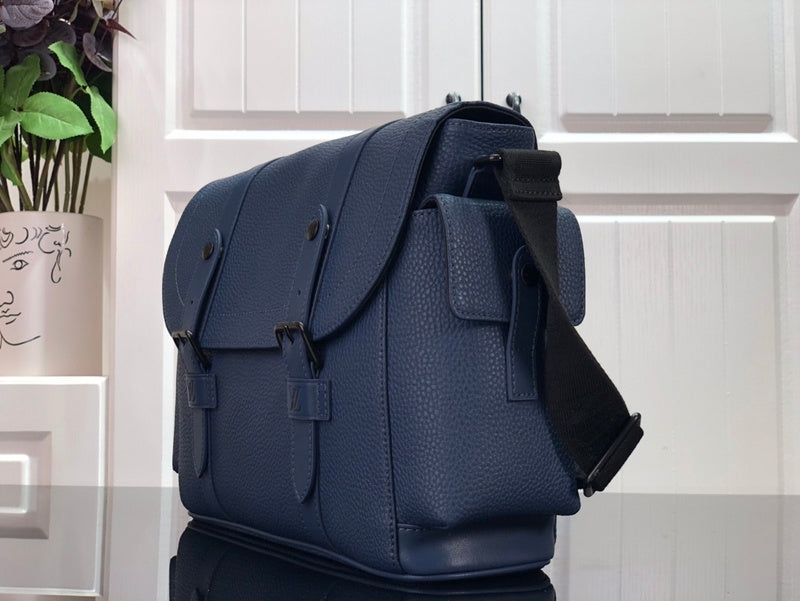 I W Fashion Lu-Vi bags - 17483