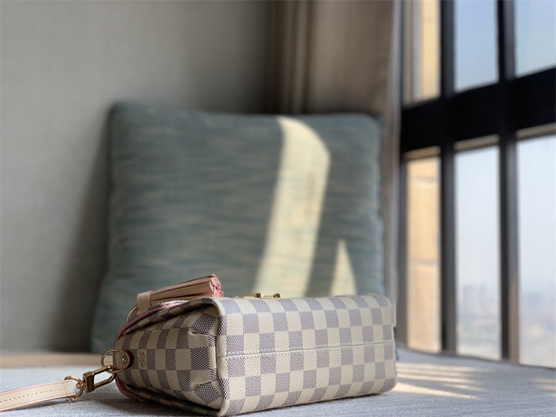 PHA - LOV Bags - 003