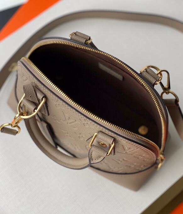 Mila's Edit - LOV Bags - 2992
