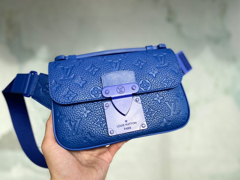 I W Fashion Lu-Vi bags - 17437