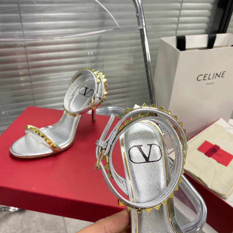 Valentino GARAVANI Luxury Shoes