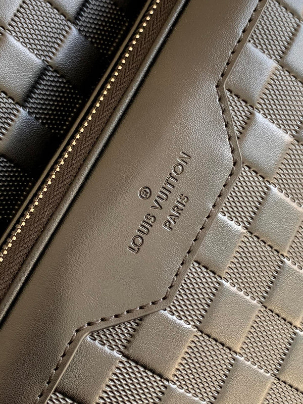I W Fashion Lu-Vi bags - 17076