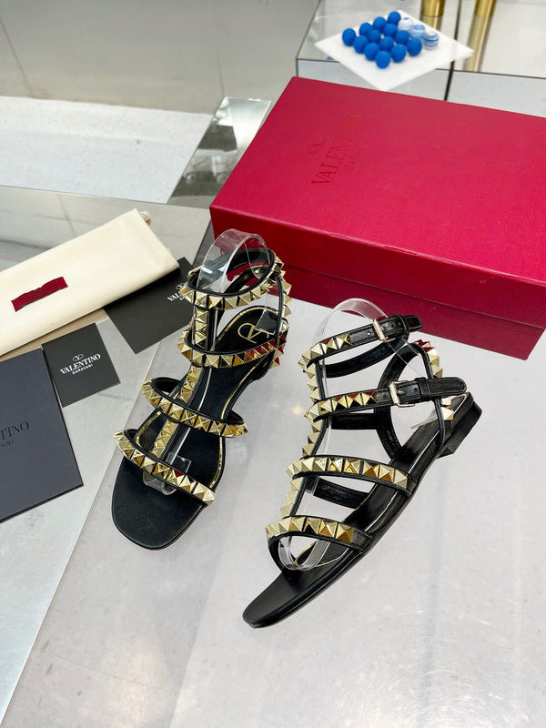 Valentino GARAVANI Luxury Shoes