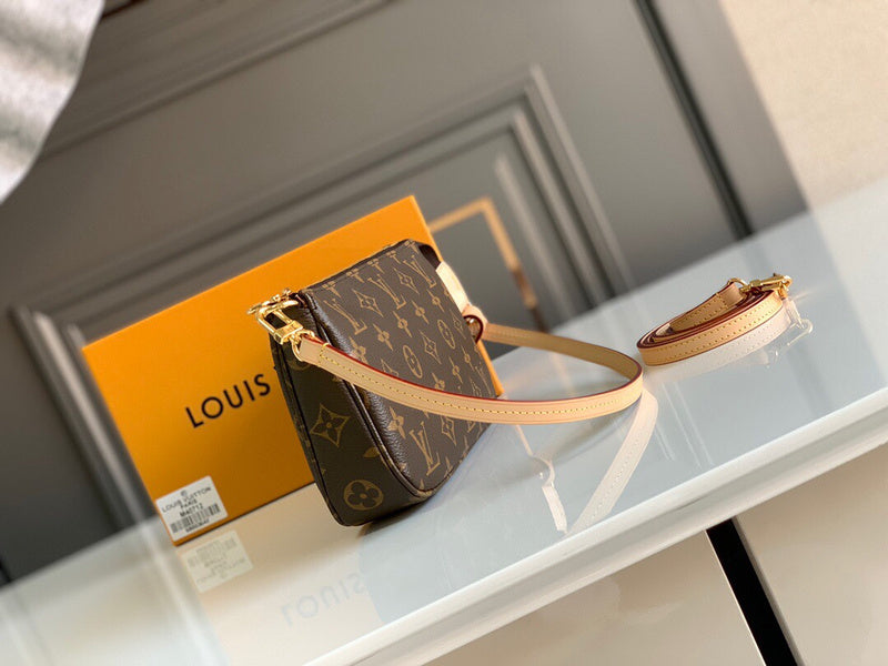 I W Fashion Lu-Vi bags - 17060