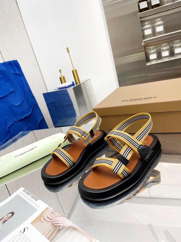 Burberry Luxury Shoes