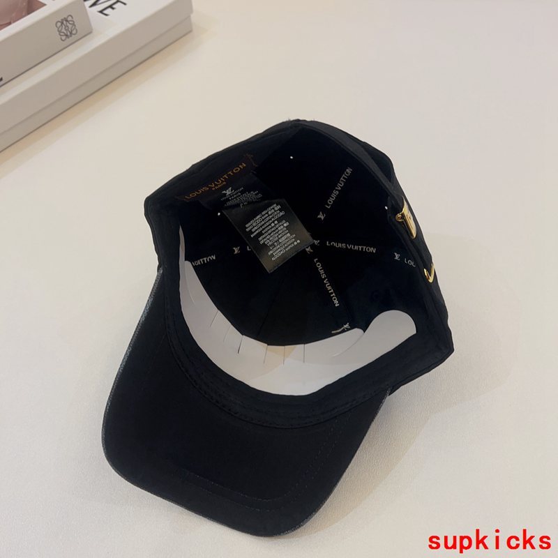 Louis Vuitton Luxury Cap