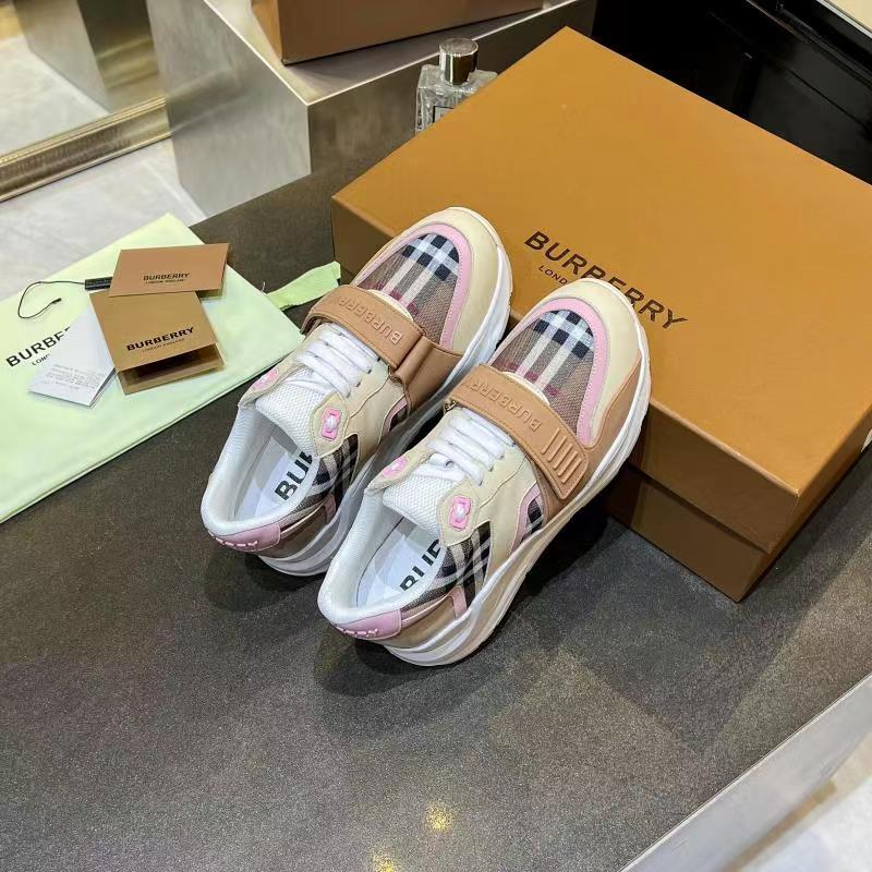 Burberry Luxury Shoes