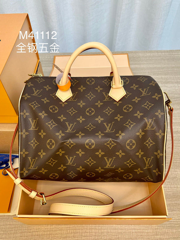 I W Fashion Lu-Vi Bags - 16779