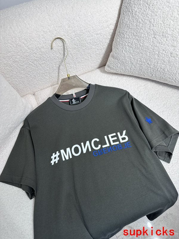 Moncler Luxury Cloth