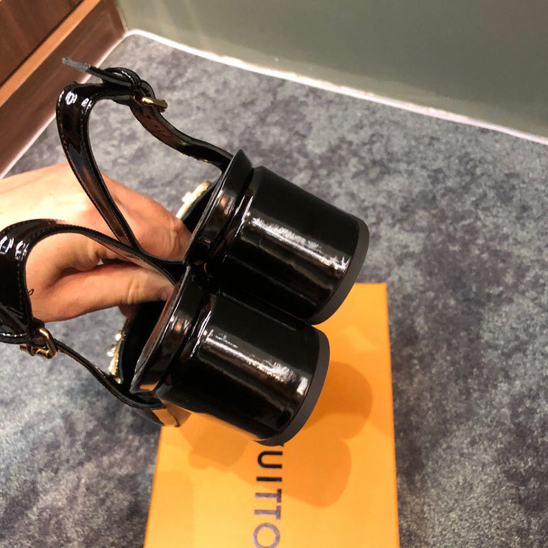 Louis Vuittion Luxury Shoes