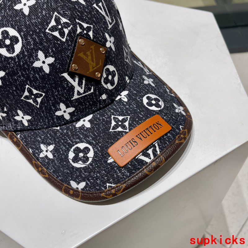 Louis Vuitton Luxury Cap