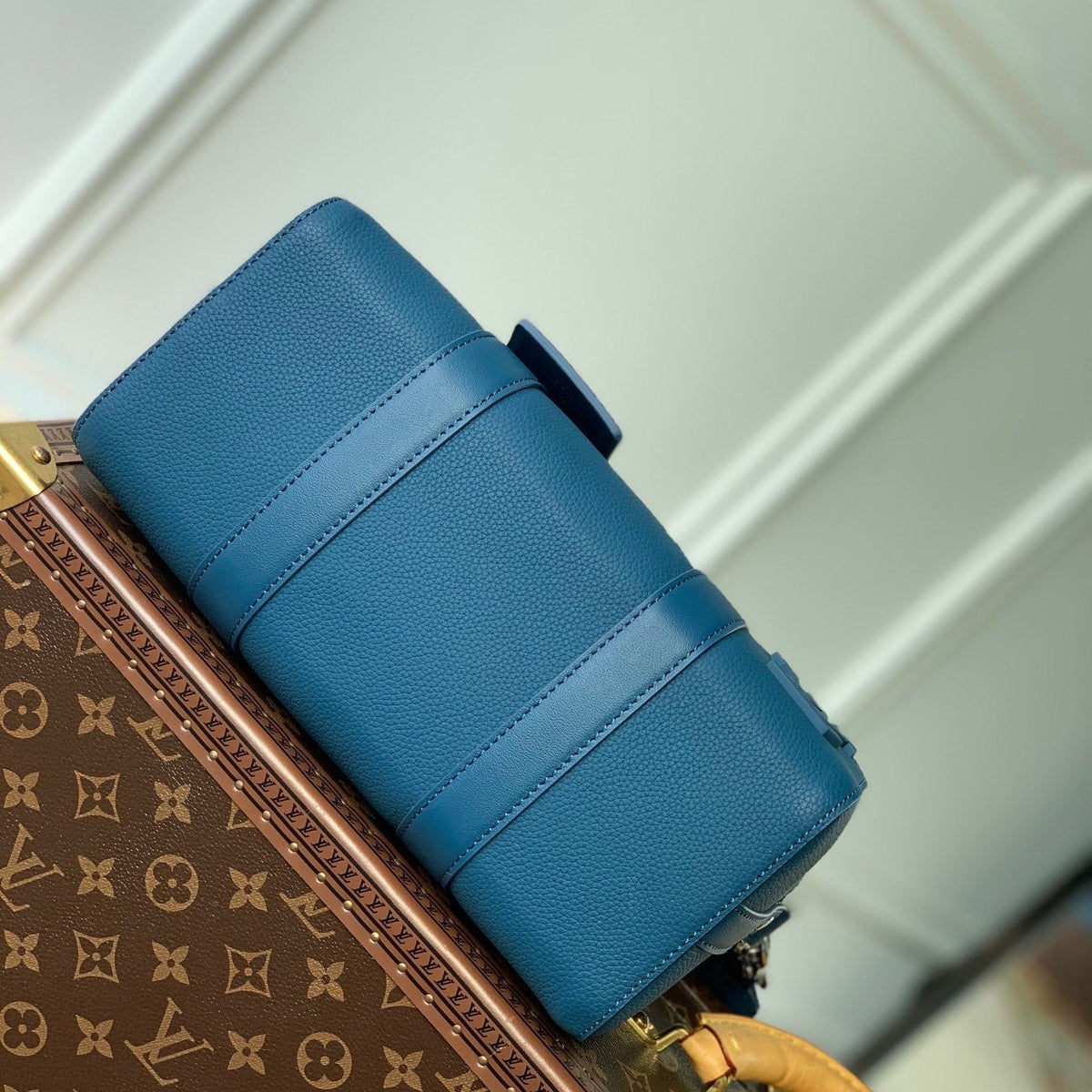 LOU CITY KEEPALL BAG