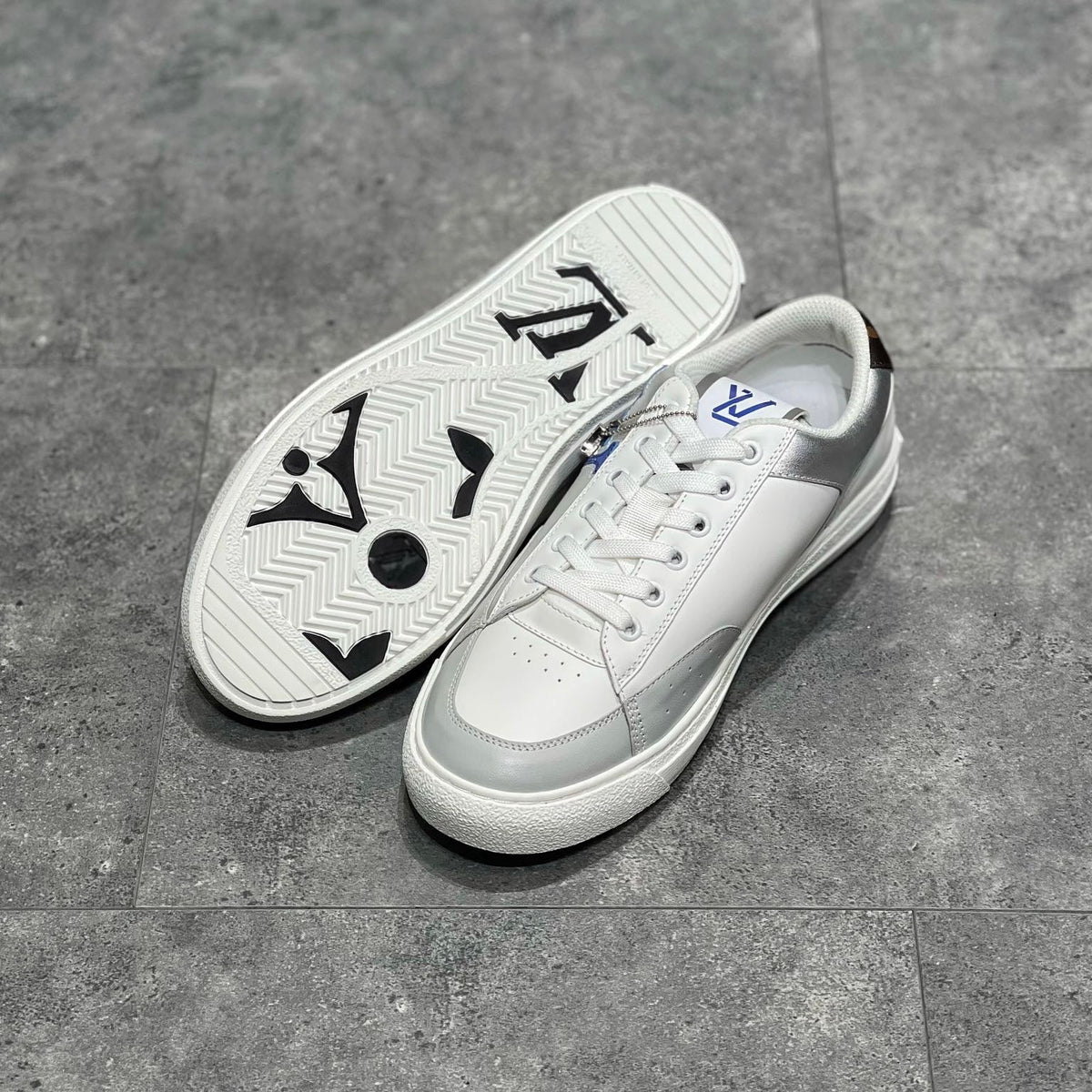 LOU TRAINERS