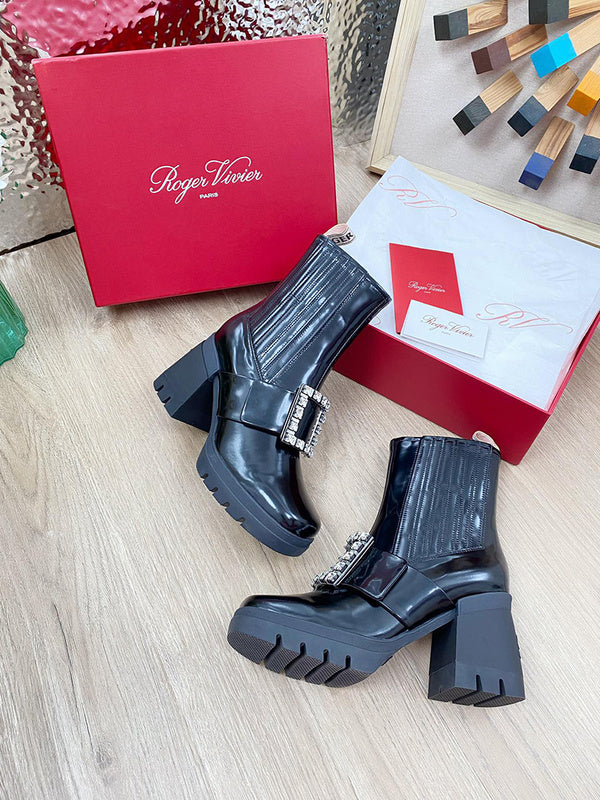 Roger Vivier Luxury Shoes