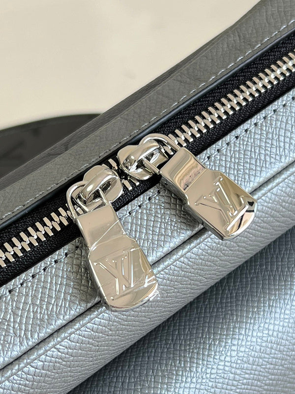 I W Fashion Lu-Vi Bags - 16757