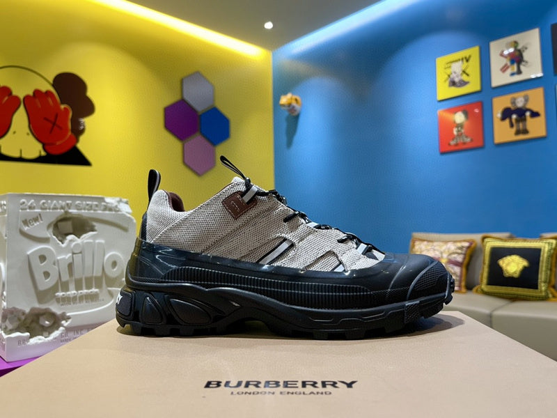 Burberry Luxury Shoes