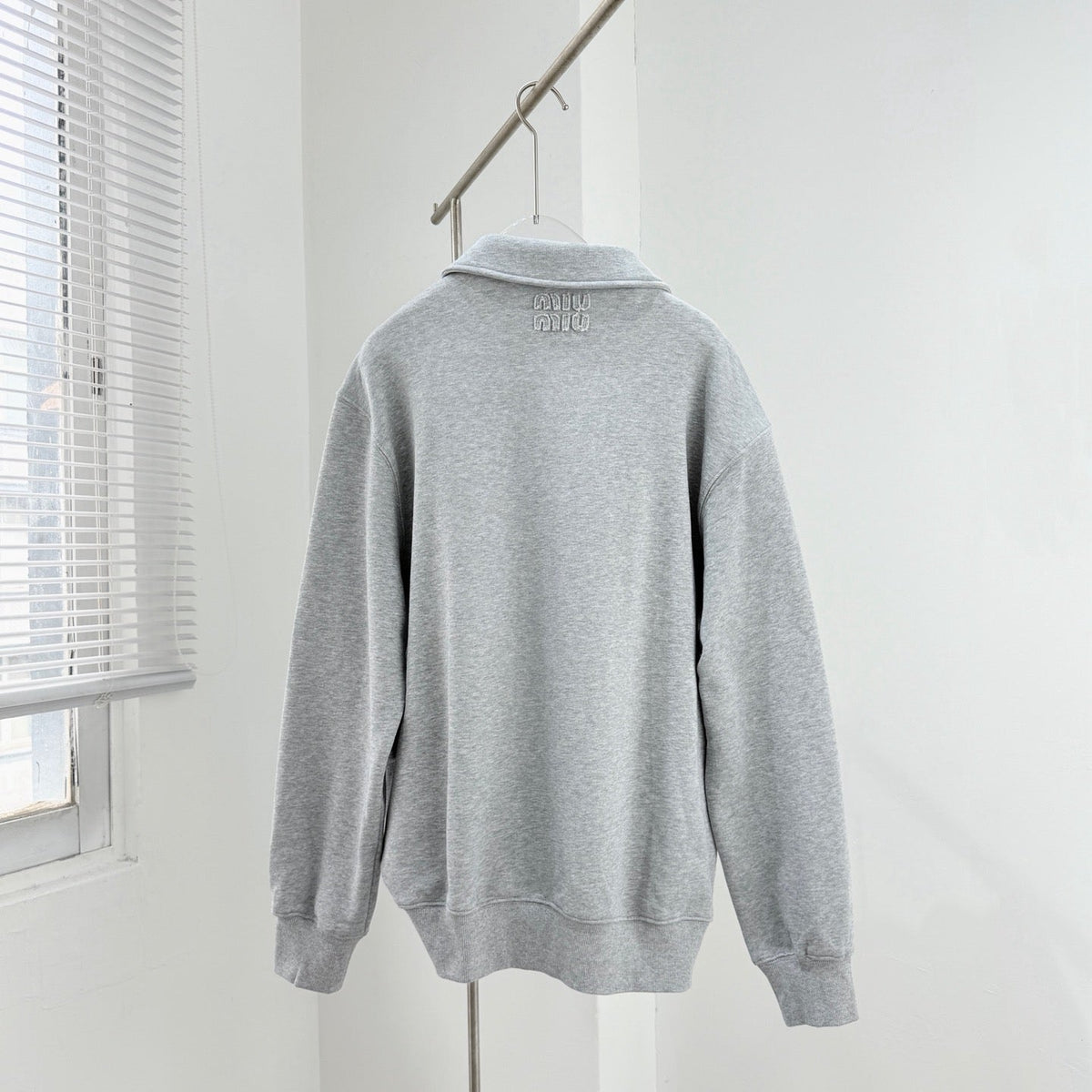 MIU M SWEATSHIRT ND