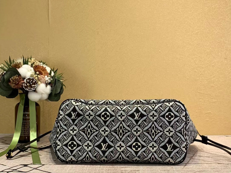 LOV2 Bags - Luxurious Bags  427
