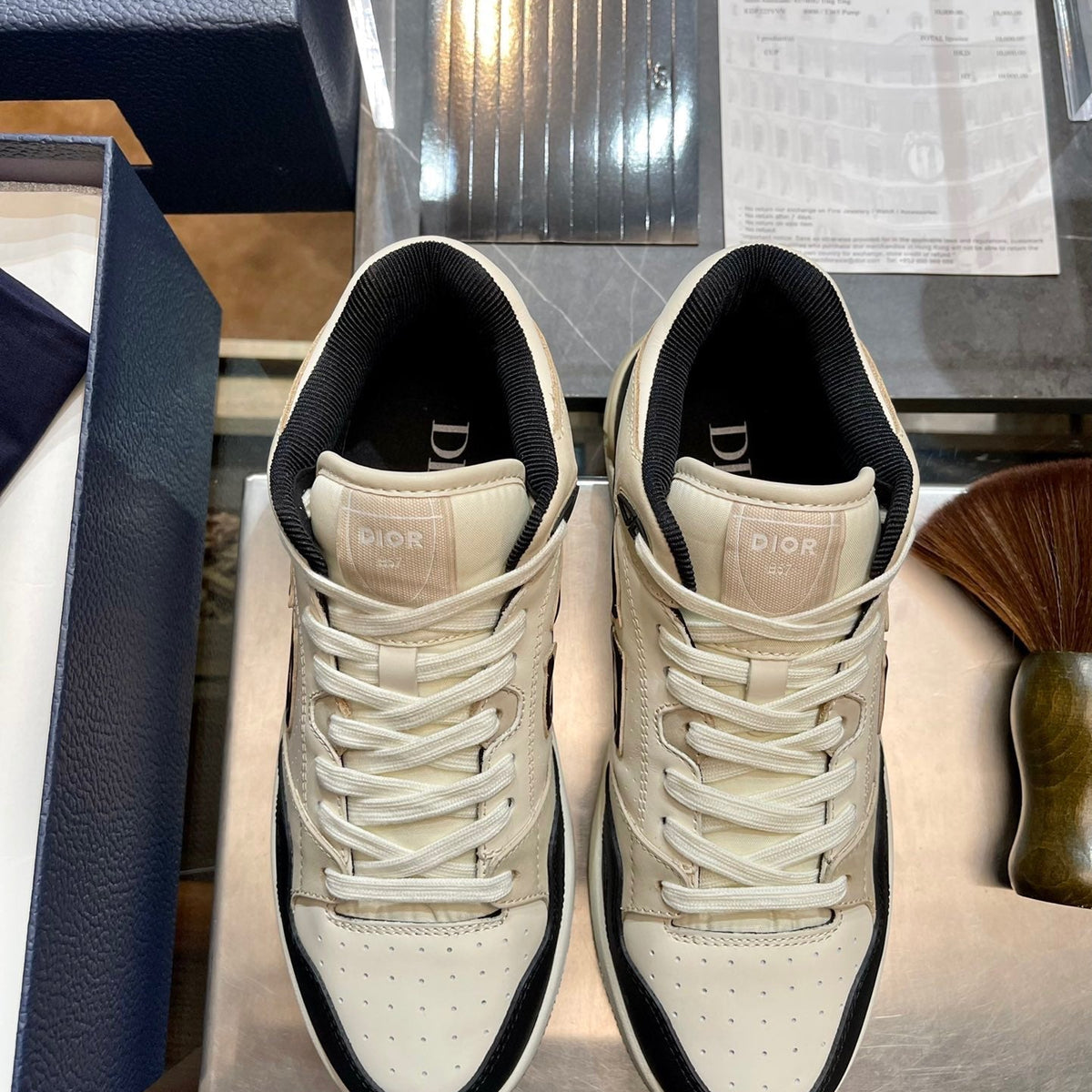 CD B57 SNEAKER