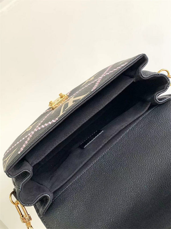 PHA - LOV Bags - 467