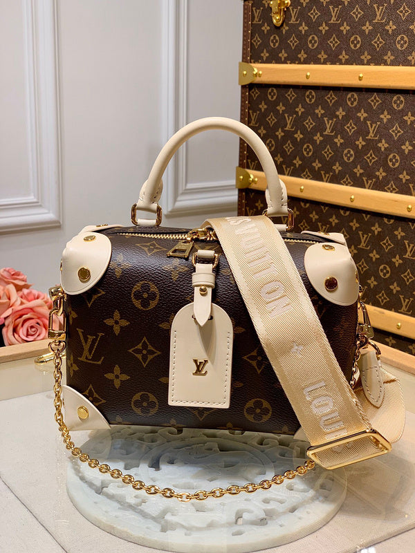 LOV2 Bags - Luxurious Bags  960