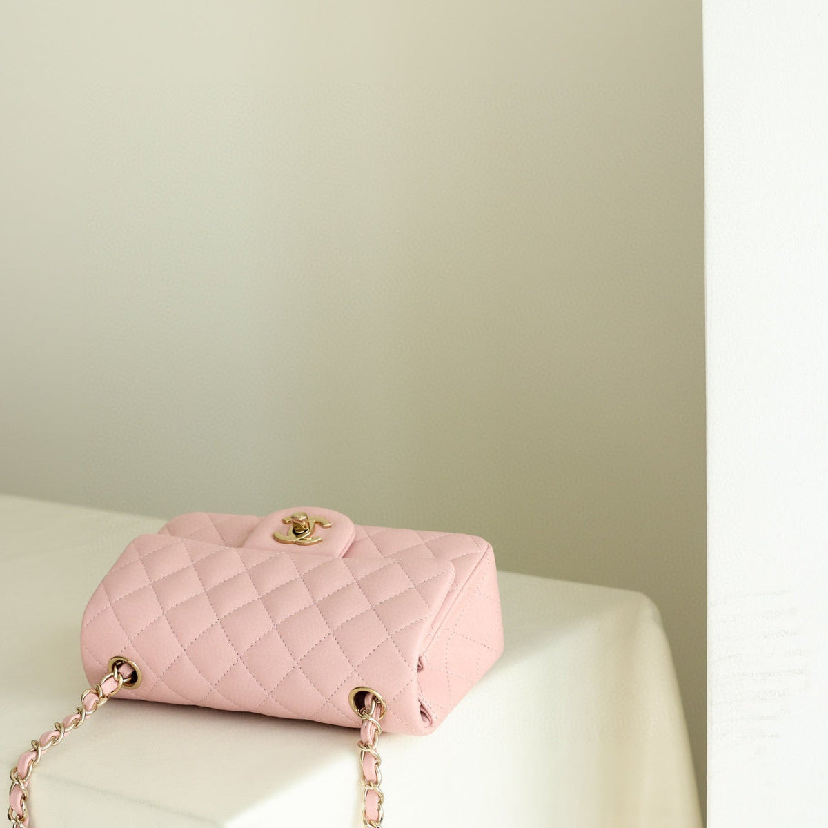 CC CLASSIC FLAP MINI BAG