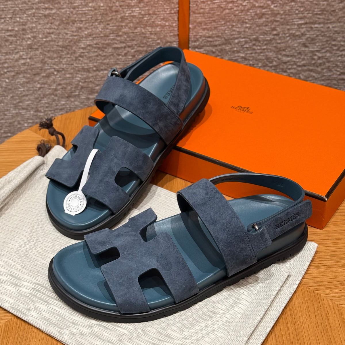 HERM GENIUS SANDALS