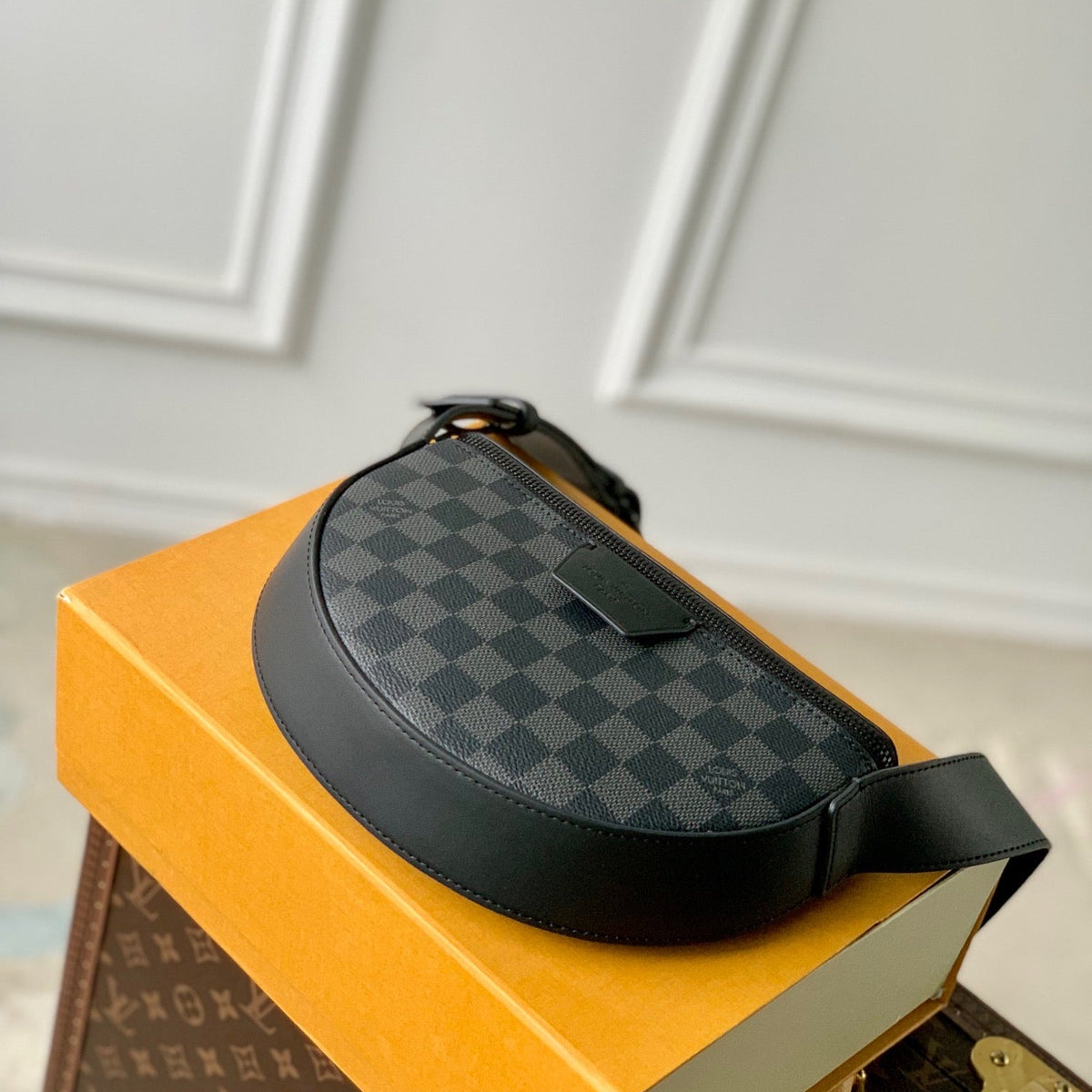 LOU MOON BAG